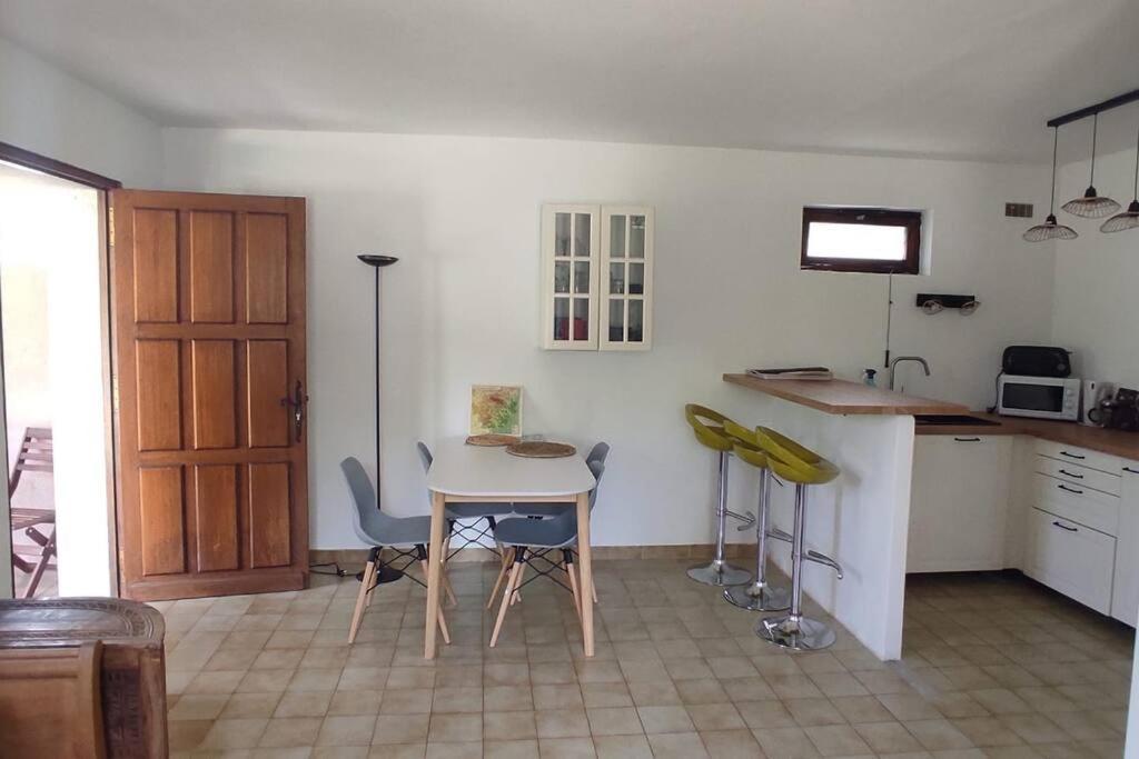 Appartement Au Fond Du Jardin Saint Jean du Pin Eksteriør billede